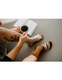 Glückliche Socken Kávoľúbič