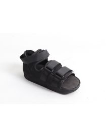 Postoperatives Schuhwerk zur Fußrehabilitation