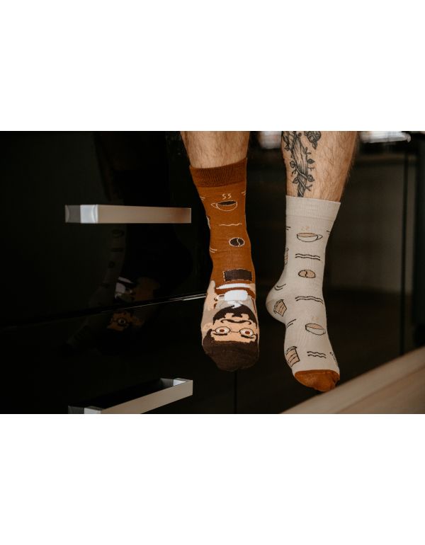 Glückliche Socken Kávoľúbič