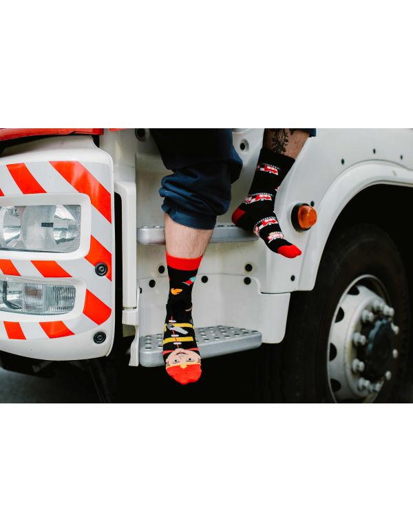Glückliche Socken Feuerwehrmann