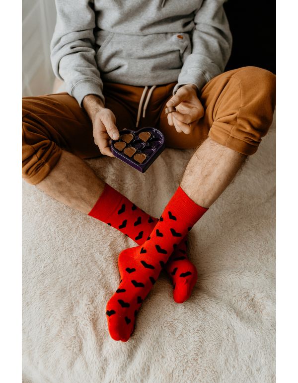 Fröhliche Socken Kleine rote Herzen