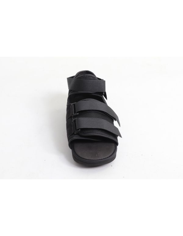 Postoperatives Schuhwerk zur Fußrehabilitation